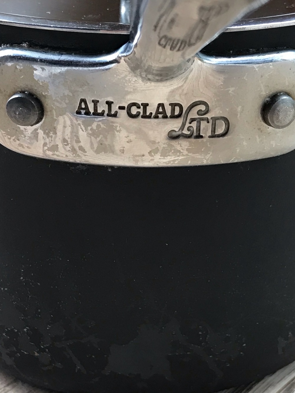 All-Clad LTD Saucepan - Picture 3 of 12